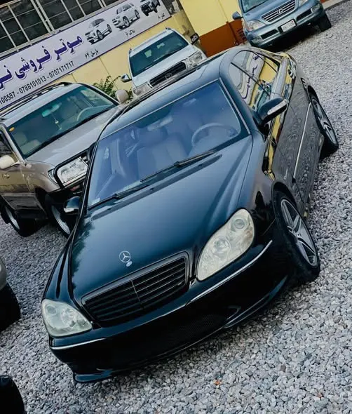 Mercedes-Benz 2005 (2)