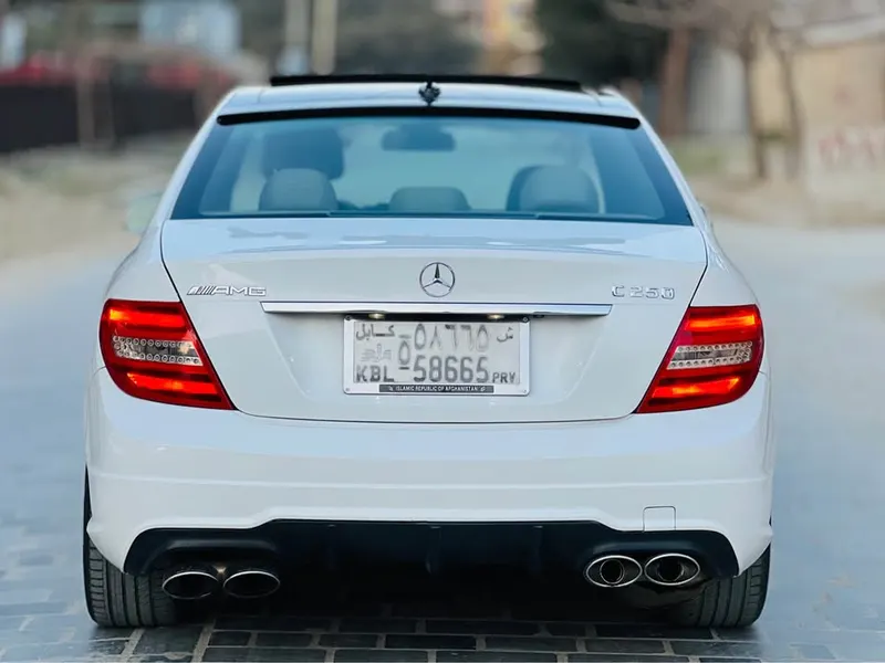 Mercedes-Benz 2014 (3)