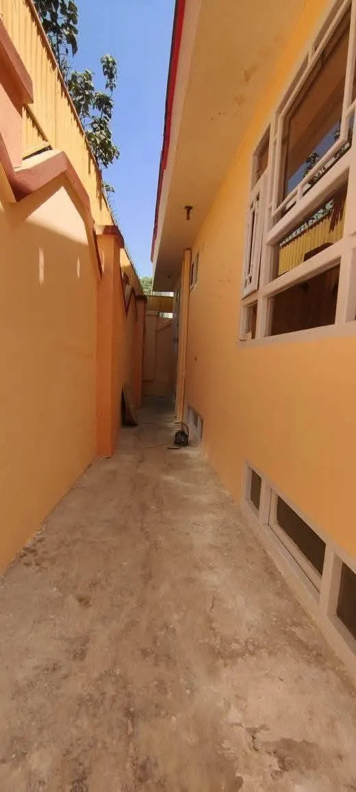 2-storey house with shops for sale, 6 rooms, 250 m², Deh Dana, District 7, Kabul (4)