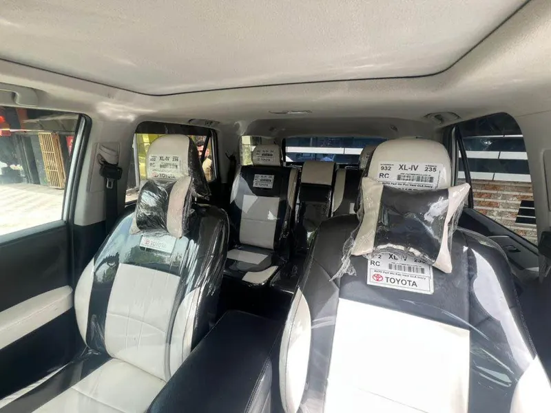 Toyota 4 Runner 2011 (4)