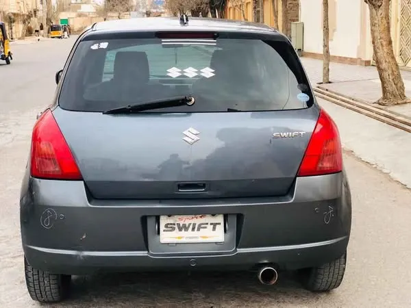 Suzuki Swift 2006 (3)
