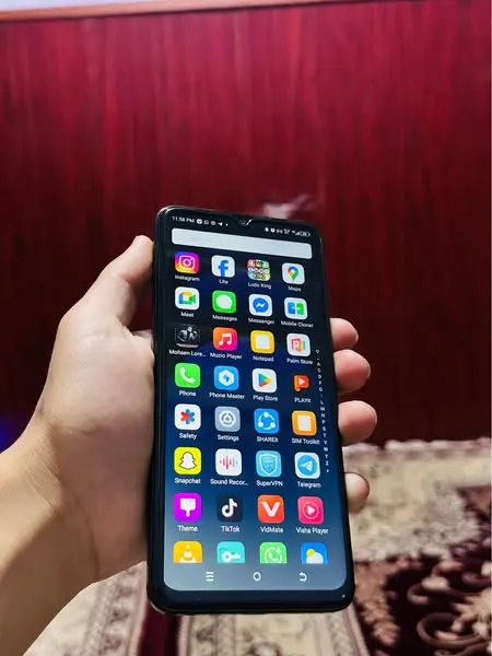 Phone For Sale (2)