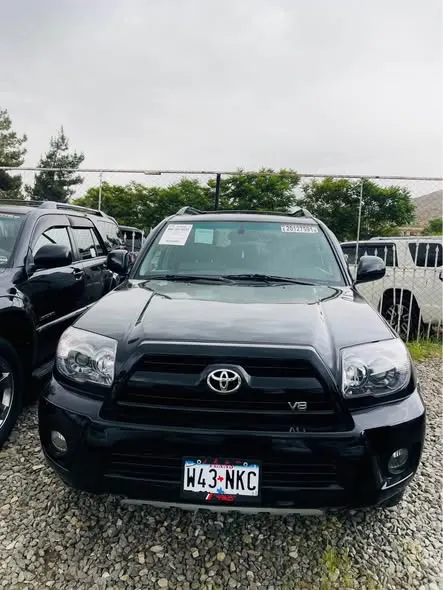 Toyota 4Runner Limited 2004 (1)