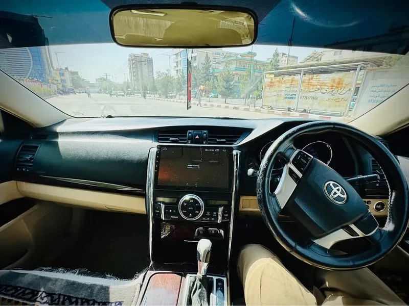Toyota Mark X 2010 (4)
