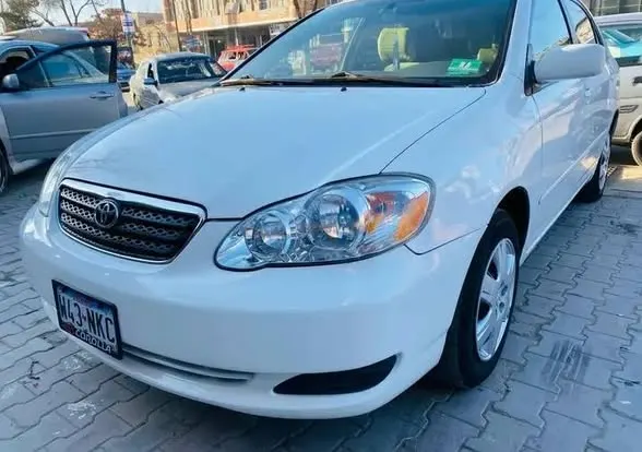 Toyota Corolla 2006 (2)