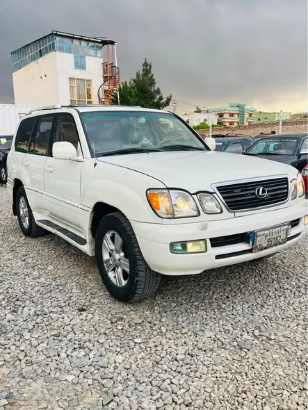 Lexus LX 470 2000 (2)