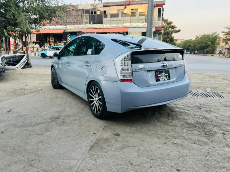 Toyota Prius 2010 (3)