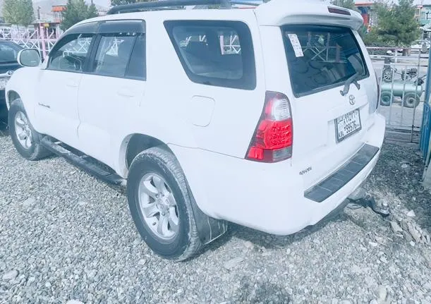 Toyota 4Runner 2006 (1)