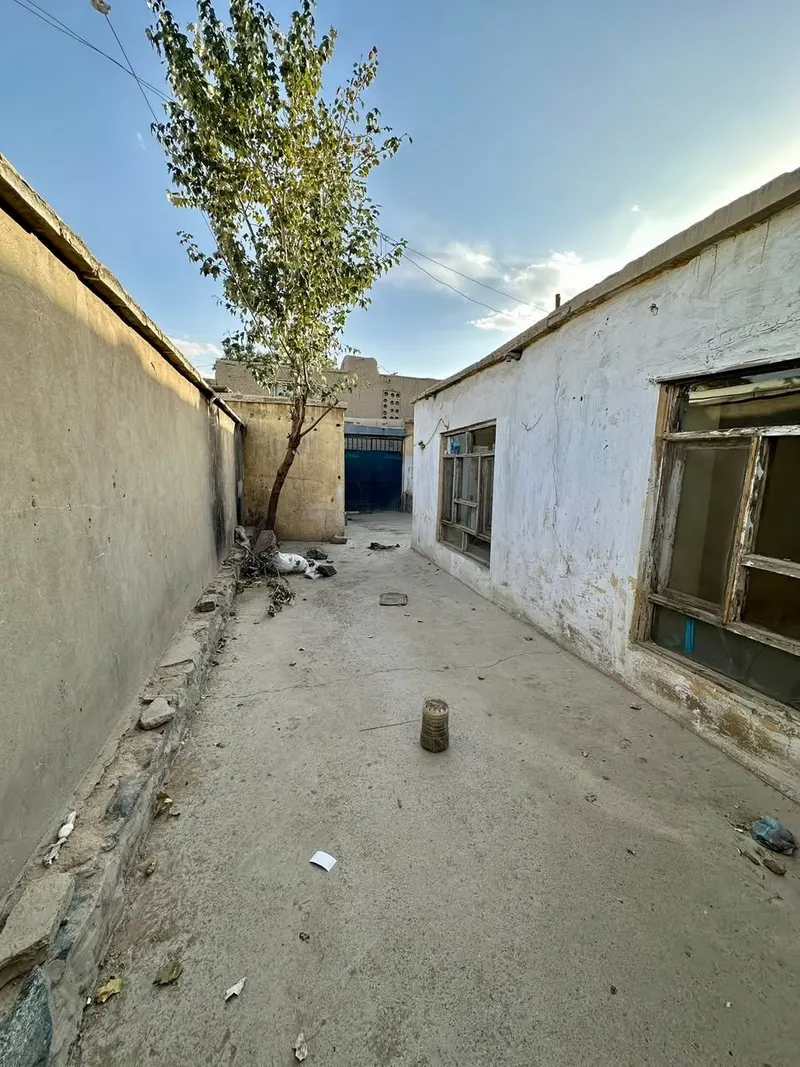 خانه یک منزله 180 m² نزدیک باغ چهلستون، کابل (2)