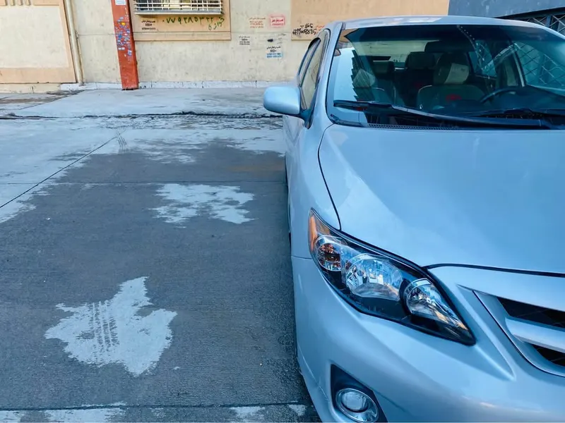 Toyota Corolla 2011 (2)