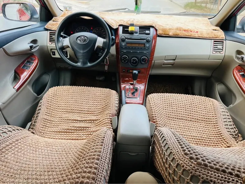 Toyota Corolla 2011 (4)