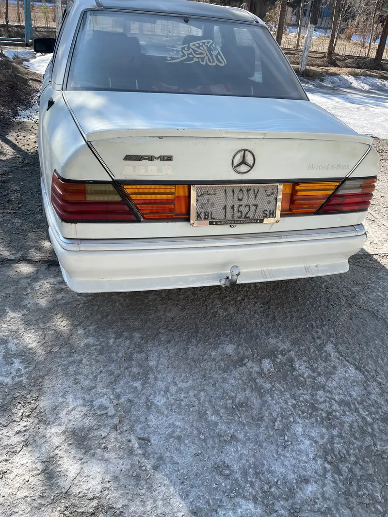 Mercedes-Benz (3)