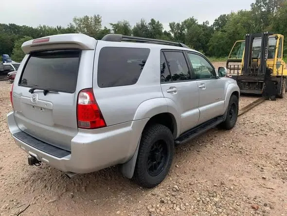 Toyota 4Runner Limited 2007 (3)