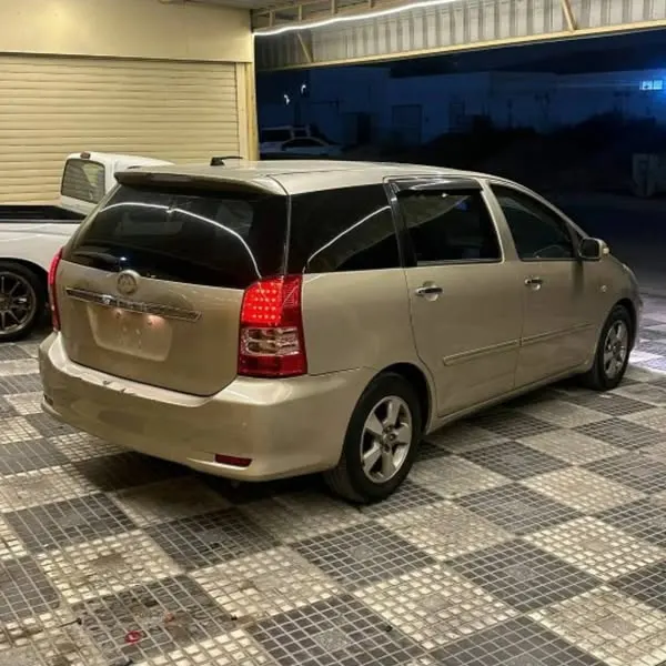 Toyota Corolla 2005 (2)