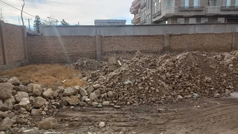 قطعه زمین دیوارکشی‌شده تجارتی برای فروش، 500 m²، نزدیک مسجد رسول برات، مزار شریف (3)