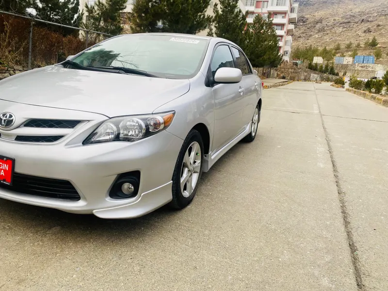 Toyota Corolla S 2011 (2)