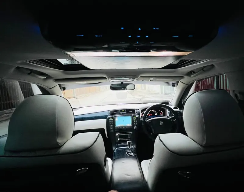 Toyota Crown 2007 (4)