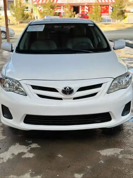 Toyota Corolla 2012 (1)