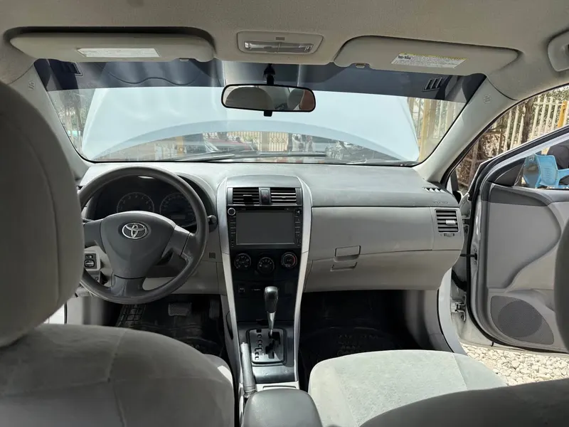 Toyota Corolla 2009 (3)