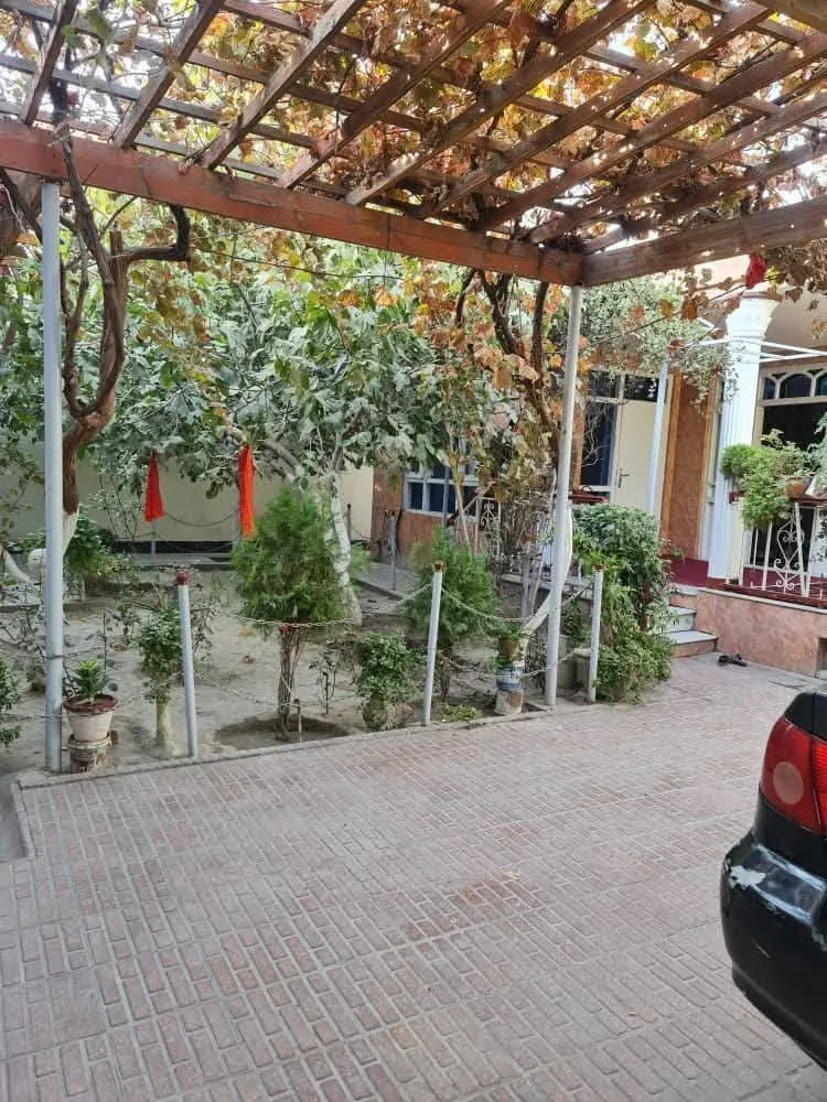 2-storey house for sale, 5 rooms, 350 m², District 7, Kabul (1)