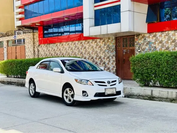 Toyota Corolla 2011 (1)