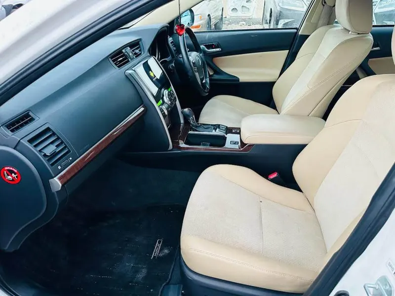 Toyota Mark X Sport 2014 (4)