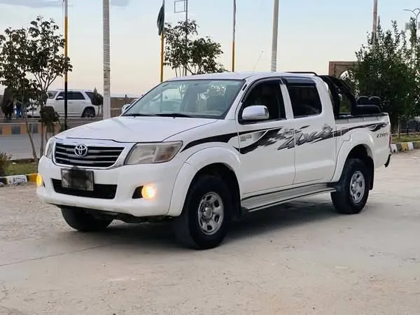 Toyota 2012 (2)
