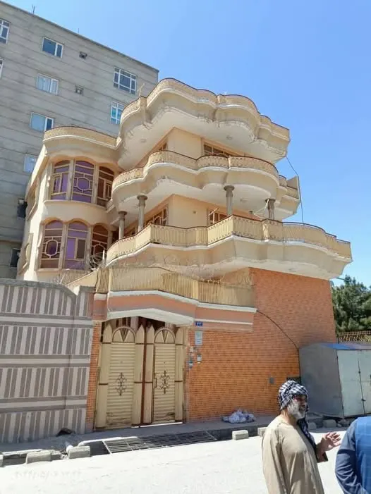 4.5-storey house for sale, 7 rooms, 122.5 m², Mazar-i-Sharif (1)