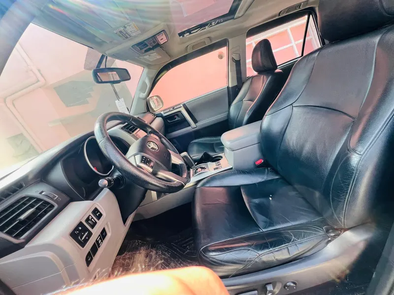 Toyota 4runner 2012 (7)