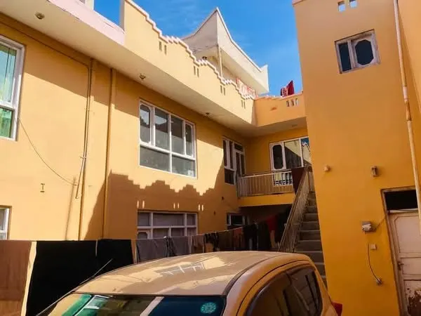 2-storey house for sale, 9 rooms, 220 m² (3)