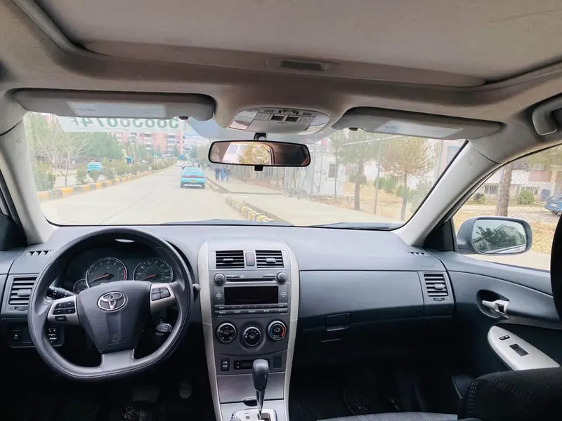 Toyota Corolla 2011 (4)
