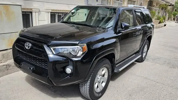 Toyota 4Runner 2015 (1)
