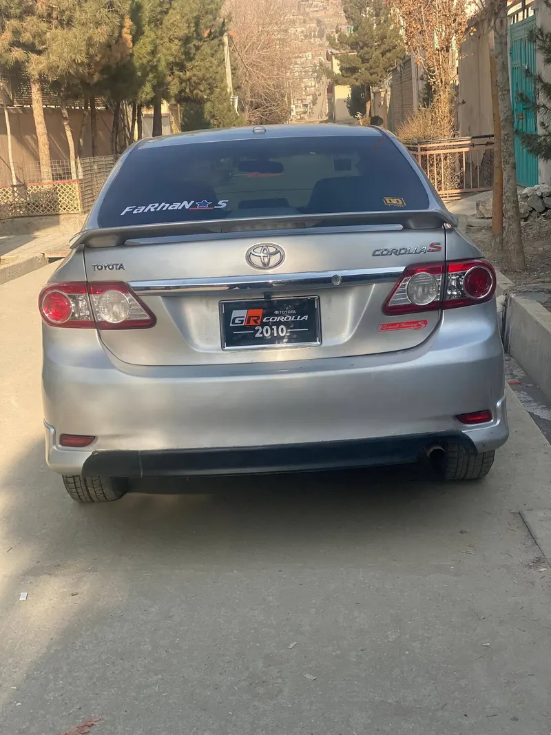Toyota Corolla 2010 (3)