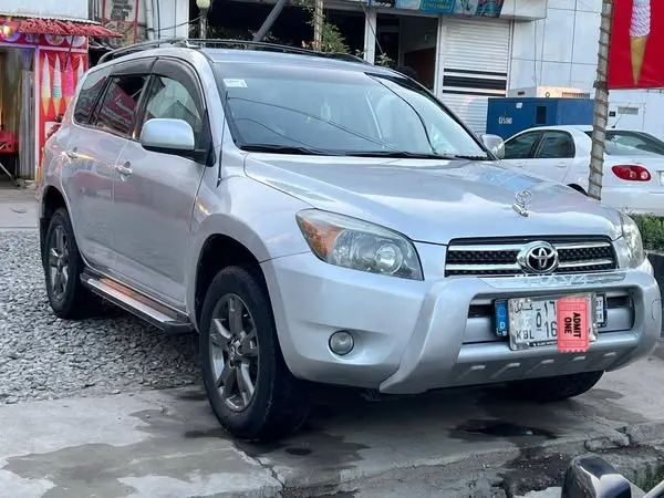 تویوتا RAV4 2007 (1)
