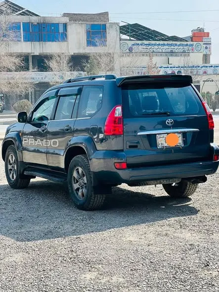 Toyota Land Cruiser 2008 (3)