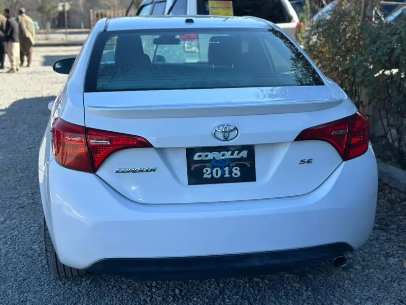 Toyota corolla 2018 (3)