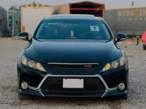 Toyota Mark X TRD 2011 (1)