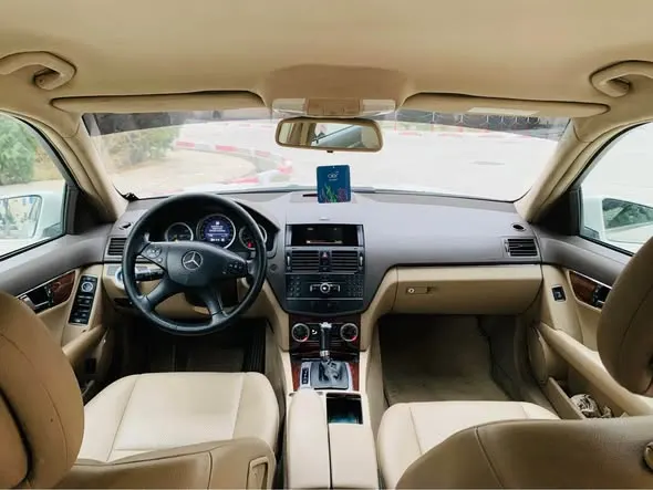 Mercedes-Benz 2009 (4)