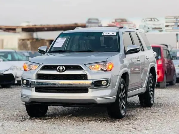 Toyota Fortuner Limited 2015 (2)