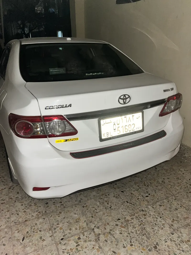 Toyota Corolla LE 2012 (1)