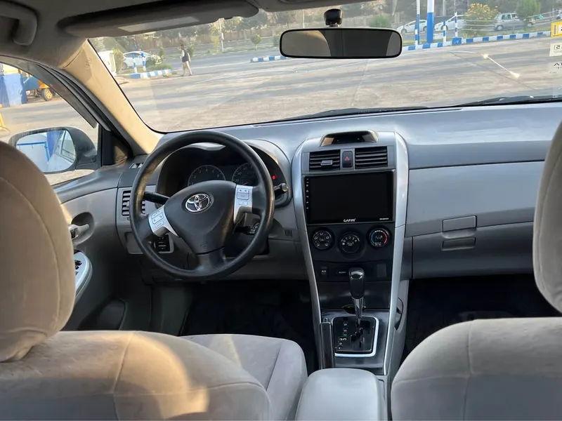 Toyota Corolla 2010 (4)