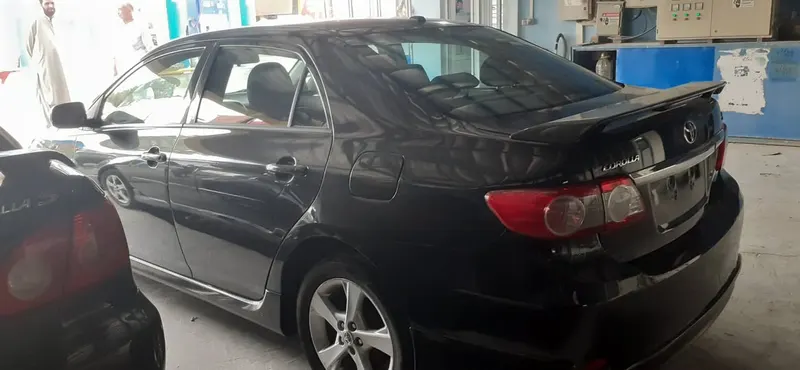 Toyota Corolla 2011 (3)