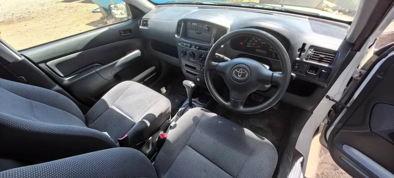 Toyota 2012 (4)