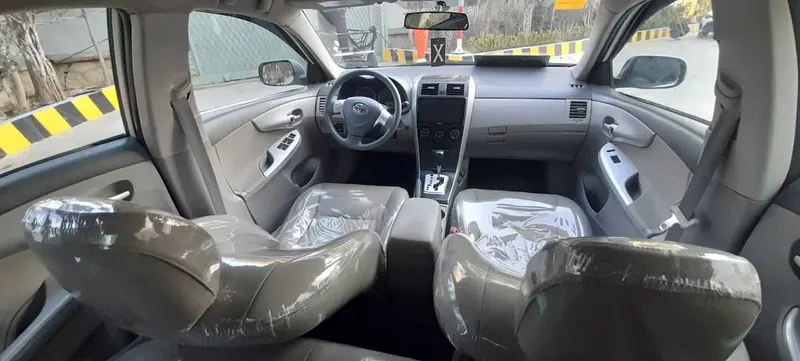 Toyota Corolla 2010 (4)