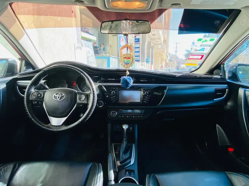 Toyota Corolla 2014 (4)