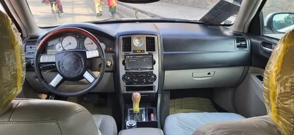 Chrysler 2005 (4)