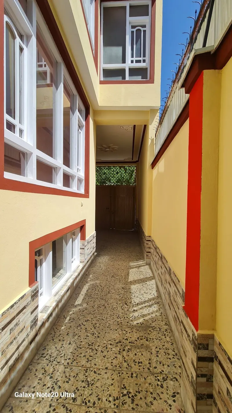 د پلورنې 3 پوړیز کور، 5 خونې، 150 m²، 6 ناحیه، کابل (4)