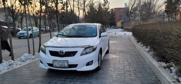 Toyota Corolla 2009 (2)