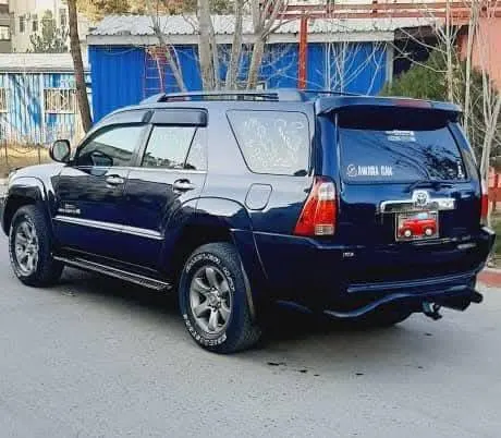 Toyota 4Runner SR5 2004 (2)