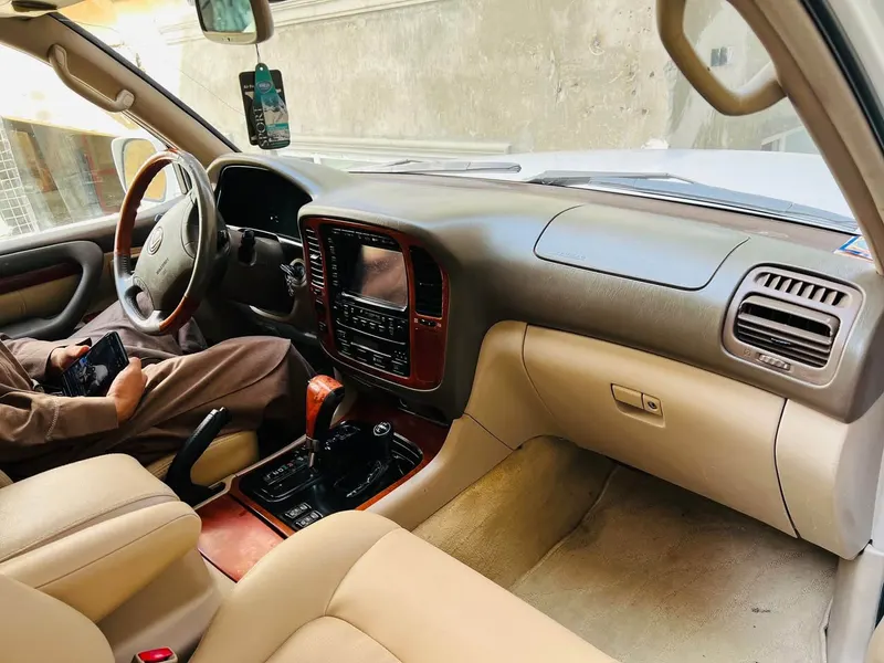 Lexus 2001 (3)